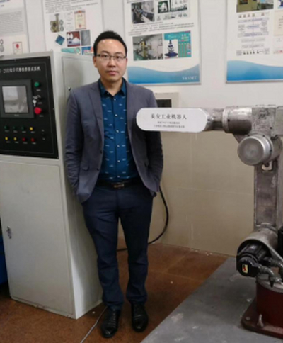 机器人博士导师—雷渠江